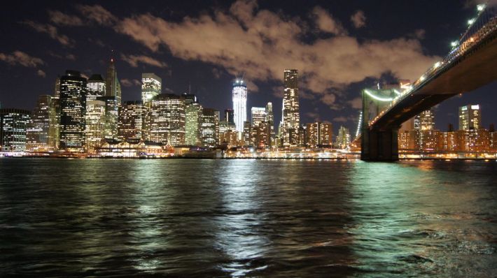Skyline of Manhattan, seen from Brooklyn
