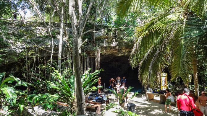 Cenote Dos Ojos