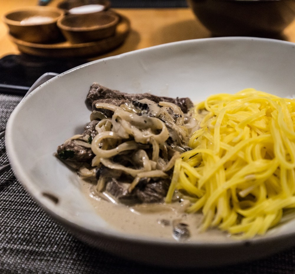 Boeuf Stroganoff with noodles
